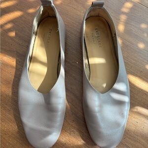 Everlane Women's Nude Leather Flats